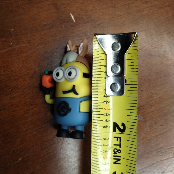 New Horse Minion Key Holder Keychain - Picture 3 of 3